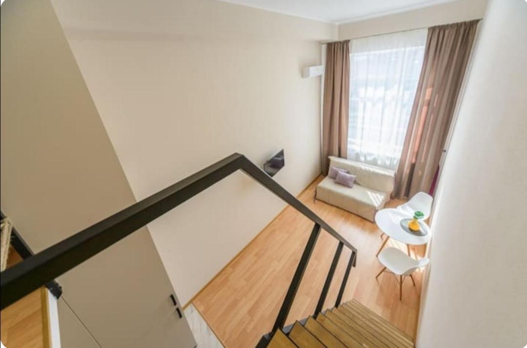 Ferienwohnung Loft Smart House Kiew Exterior foto